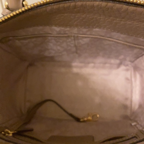 Michael Kors Satchel Medium Leather Mercer Messenger Handbag Crossbody - Picture 8 of 11